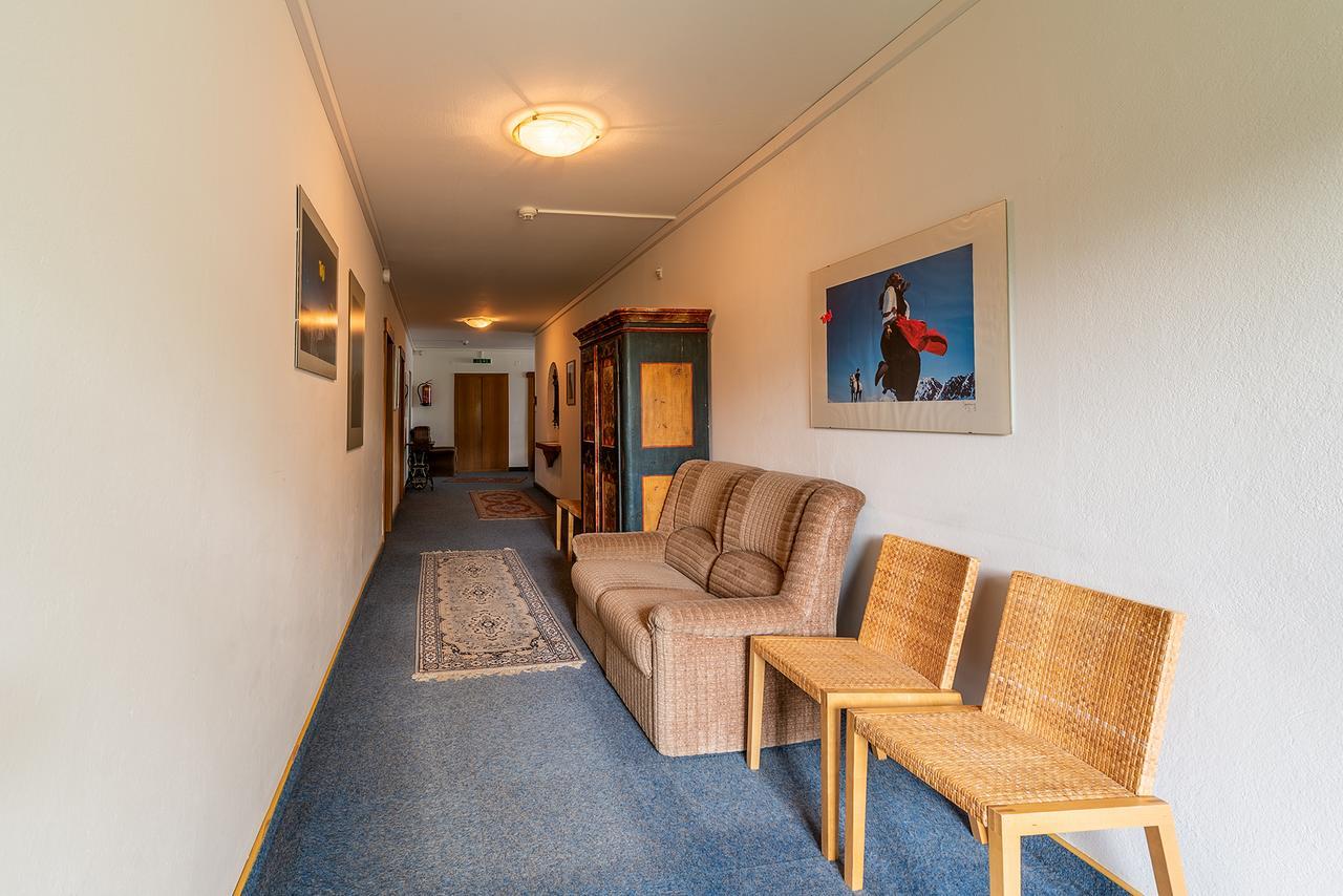 Wohlfuehlhotel Schiestl Fuegen Exterior photo